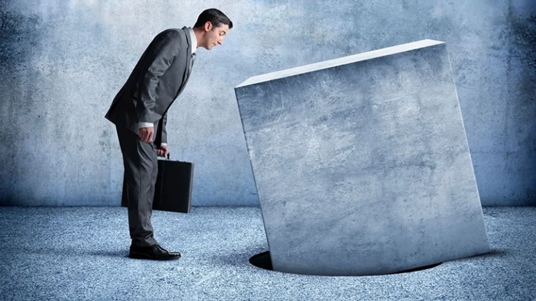 Evidence at Trial, On the Record: Foundations, Objections, Motions in Limine, Expert Testimony, and Persuasive Presentation Under the Federal Rules