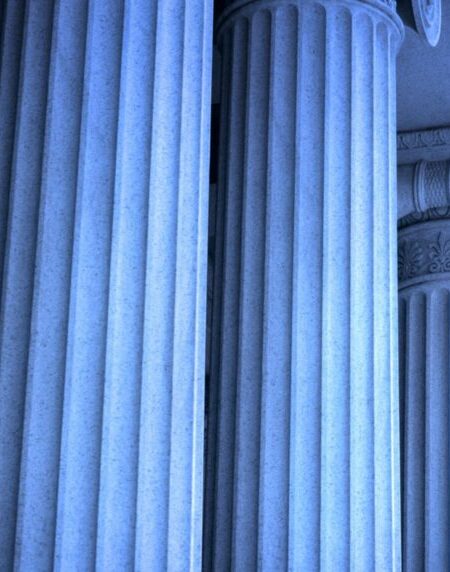 Legal Issues with Airbnb & Short-Term Rentals: Zoning Battles, Liability Traps, and Emerging Class Actions